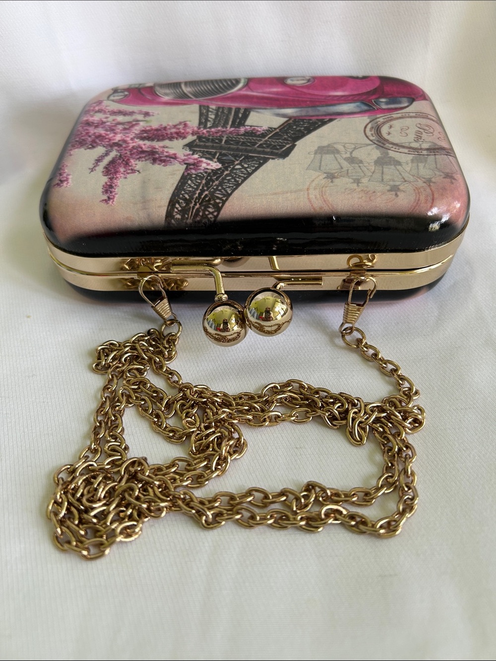 Vintage Paris France Bi-Fold Clutch
Purse with Chain Strap - Picture 4 of 12